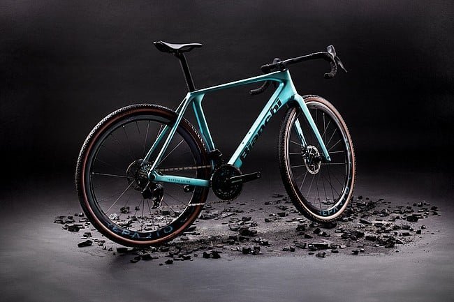 Bianchi Impulso RC Gravel Bike - Image 3