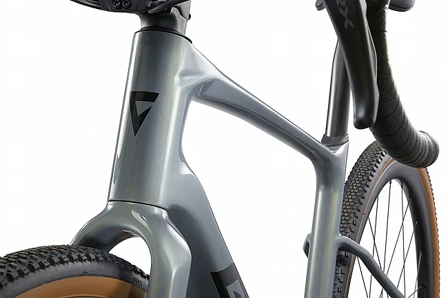 Giant 2025 Revolt Advanced 0 Gravel Bike - Image 6