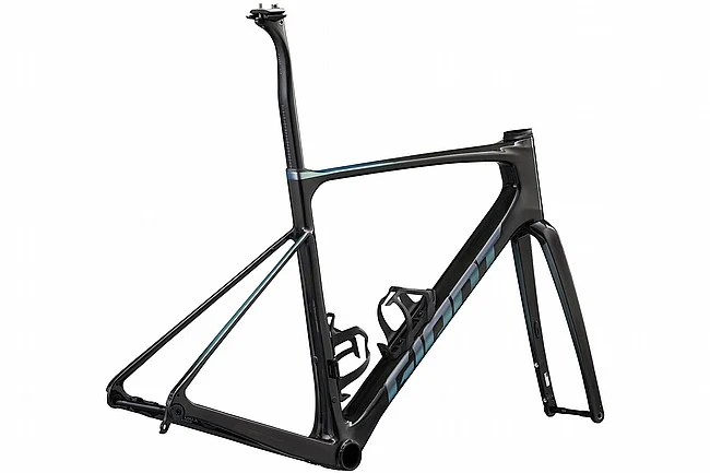 Giant 2025 Defy Advanced SL Frameset - Image 2