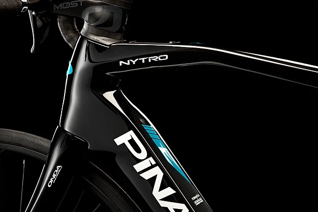 Pinarello Nytro E5 Road 105 Di2 E-Bike - Image 3